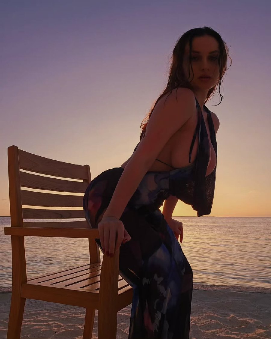 Sexy girl Miranda Faith nude in Hermosillo